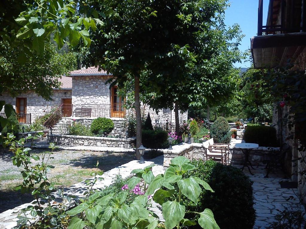 Andrea Sofi Guesthouse Dimitsana Exterior foto
